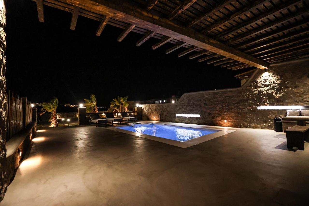 Villa The George With Private Pool, Close To - Chora