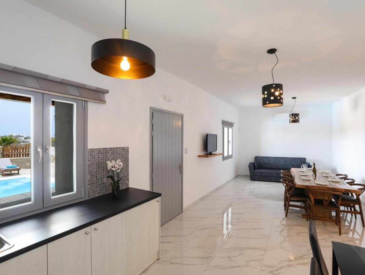 The George With Private Pool, Close To - Chora *
